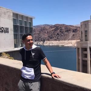 Meet your Posher, Adrian